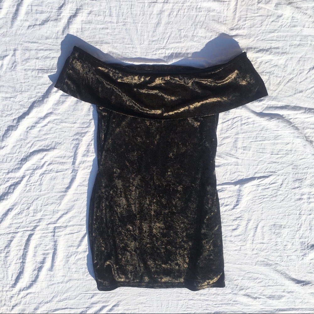 Off the Shoulder Body Con Dress